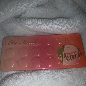 Too Faced Sweet Peach Palette